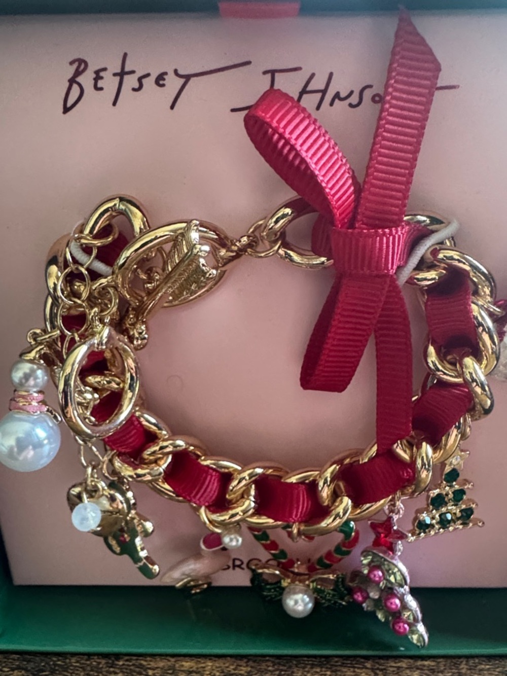 Betsey Johnson Red Ribbon Gold-Tone Christmas Charm Bracelet - Picture 3 of 7